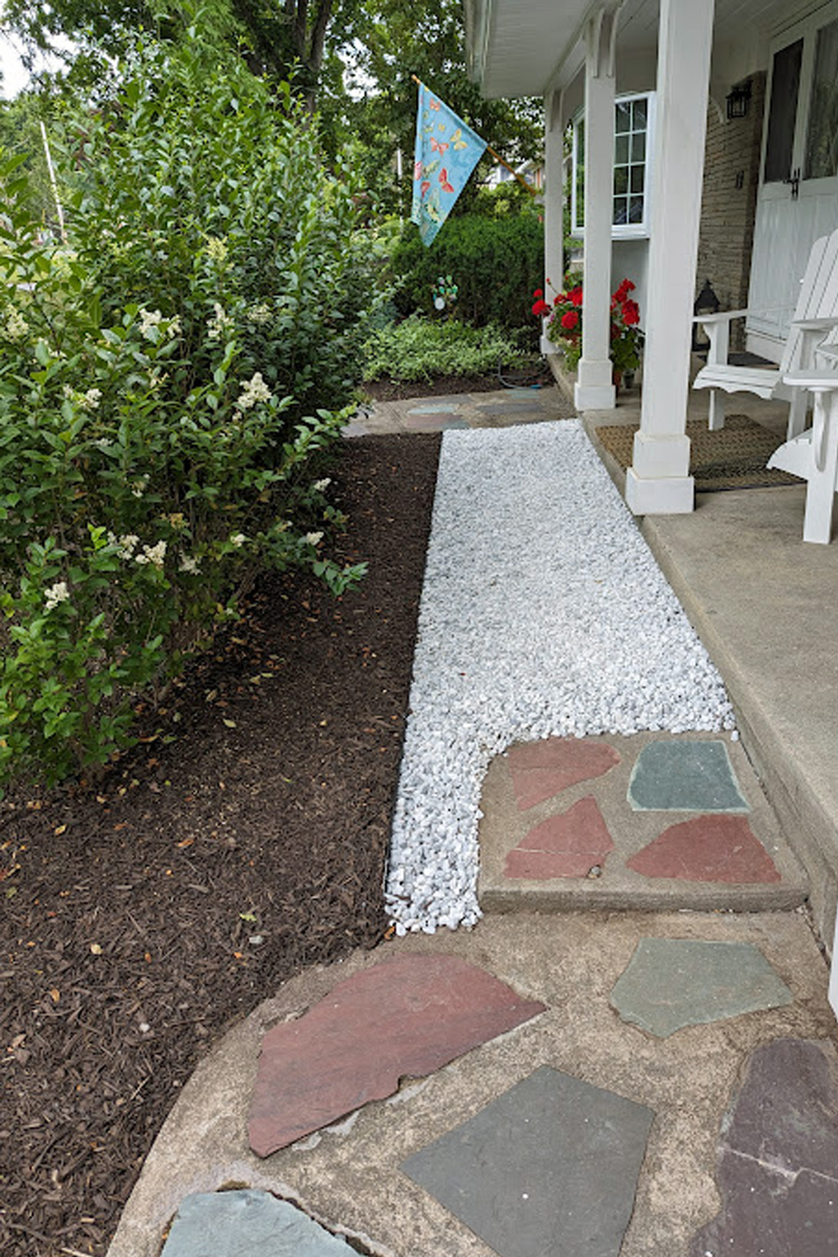 Stone and Metal Edge Drip Line